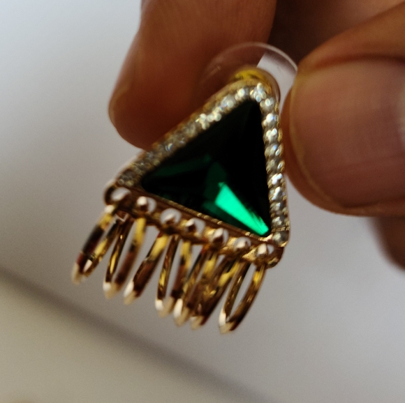 Green and gold triangle earrings - Picture 3 of 3